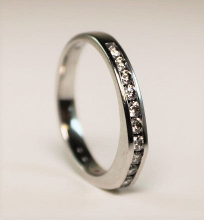 14K Diamond Wedding Band