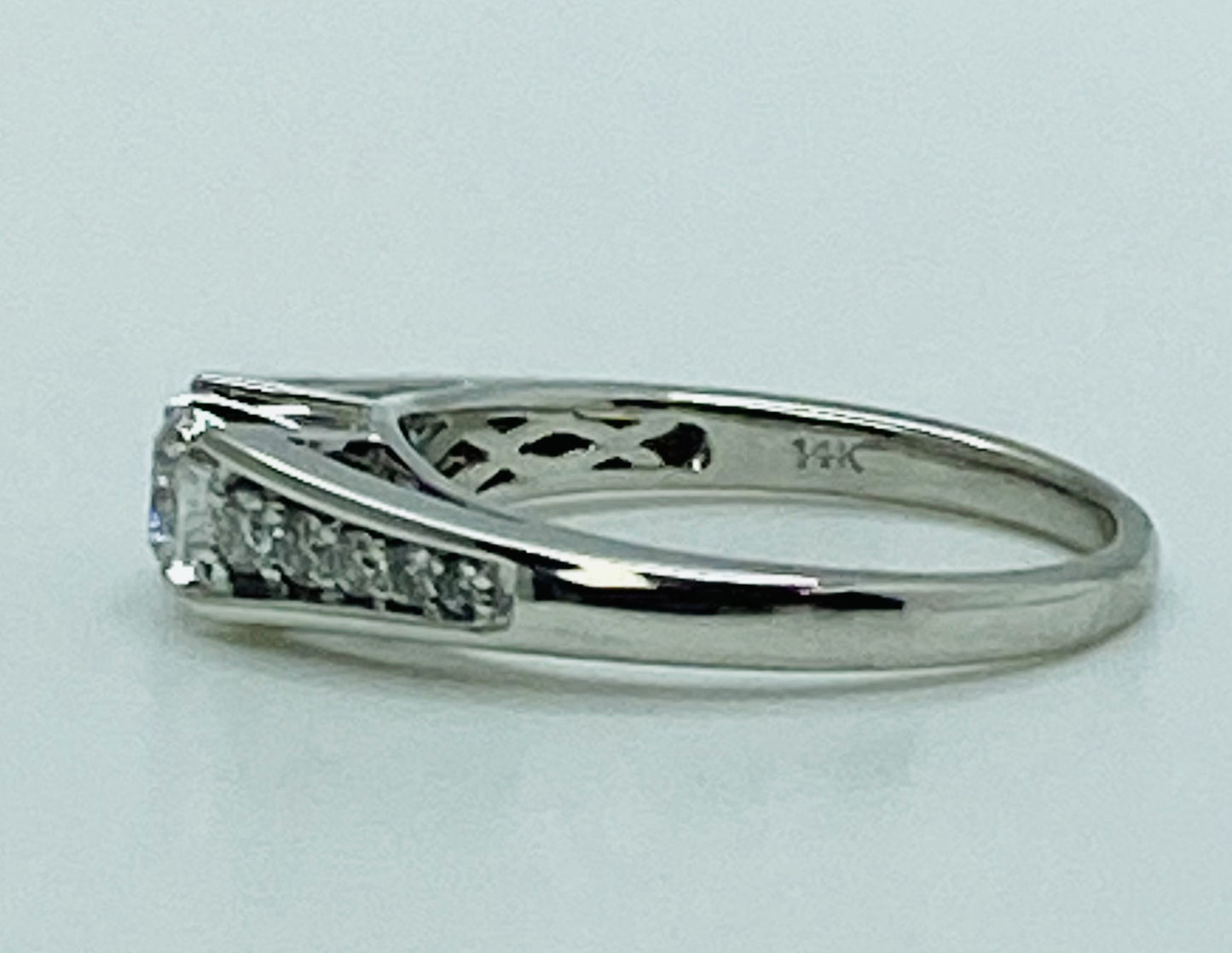 14K Diamond Ring
