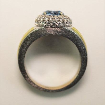 18K Aquamarine & Diamond Ring