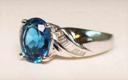 18K Blue Topaz & Diamond Ring