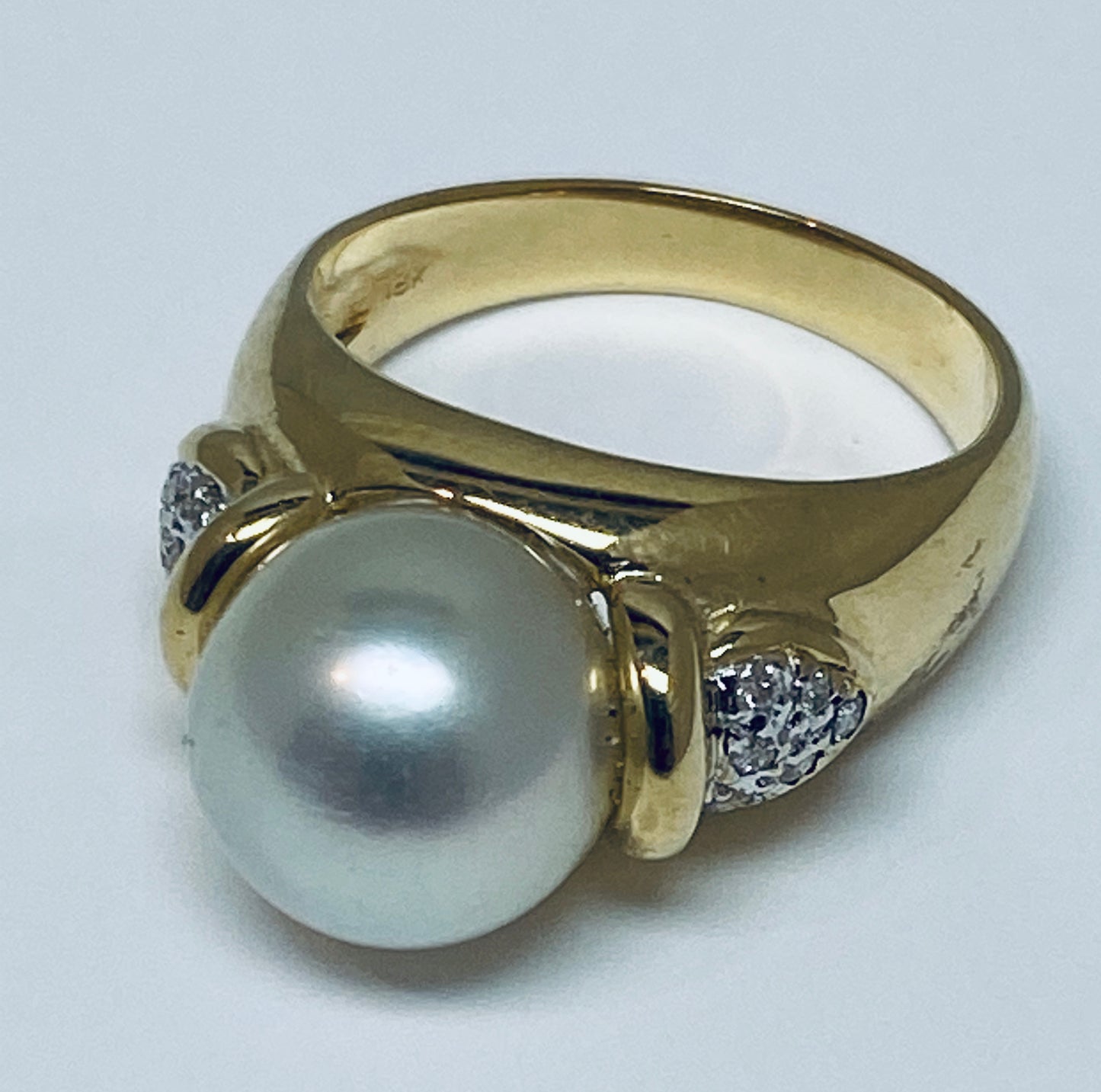 18K Pearl & Diamond Ring