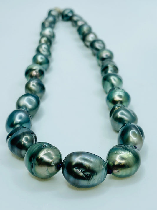 Tahitian Black Pearl Necklace
