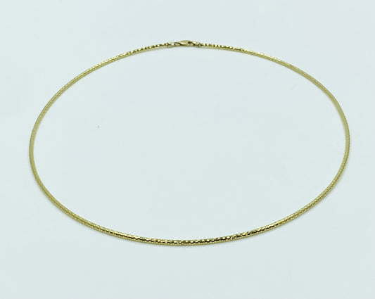 18K Wire Necklace